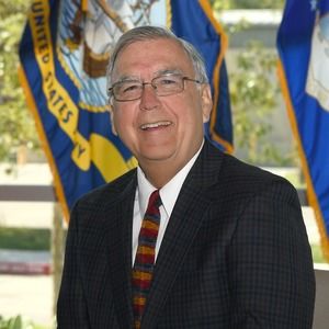 Meet your Posher, Maximo